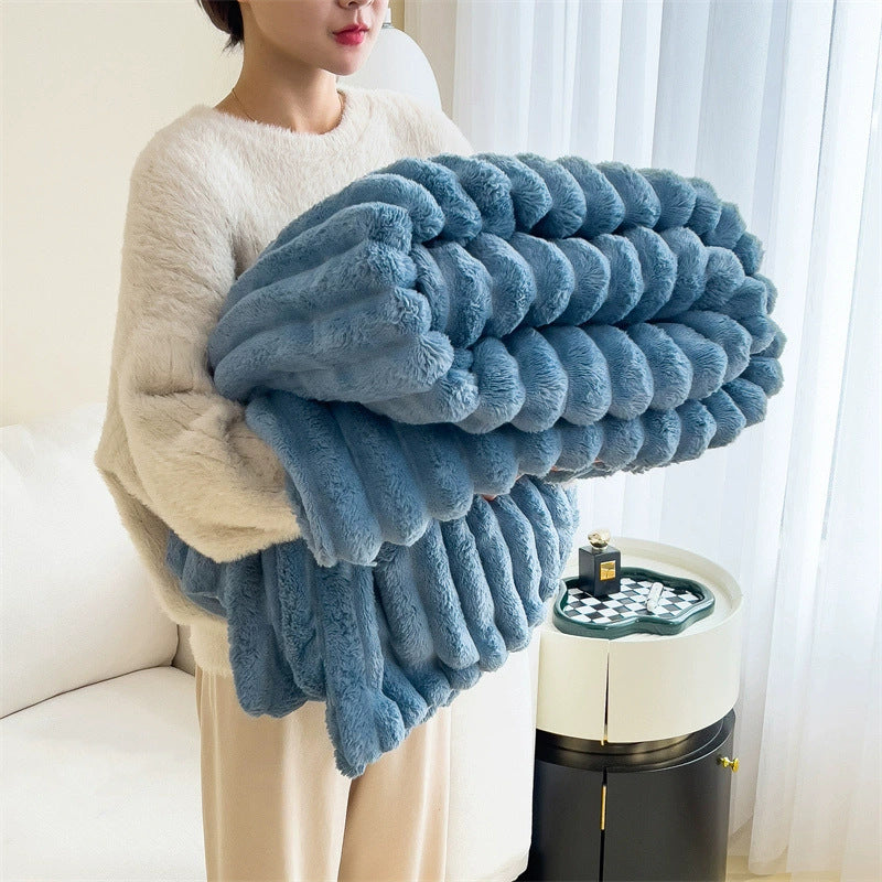 Ultra-Soft Bubble Velvet Faux Fur Blanket – Thick, Double-Sided Warm Throw
